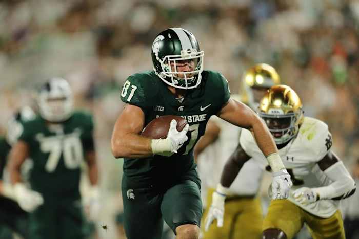 FF270211-874B-4F75-B37C-21E7115843E6